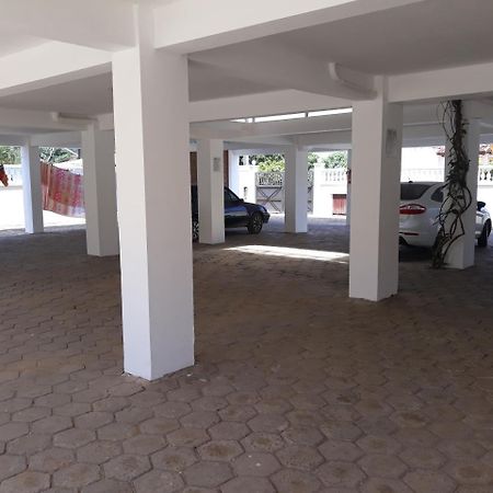 Ubatuba - Maranduba Appartement Buitenkant foto