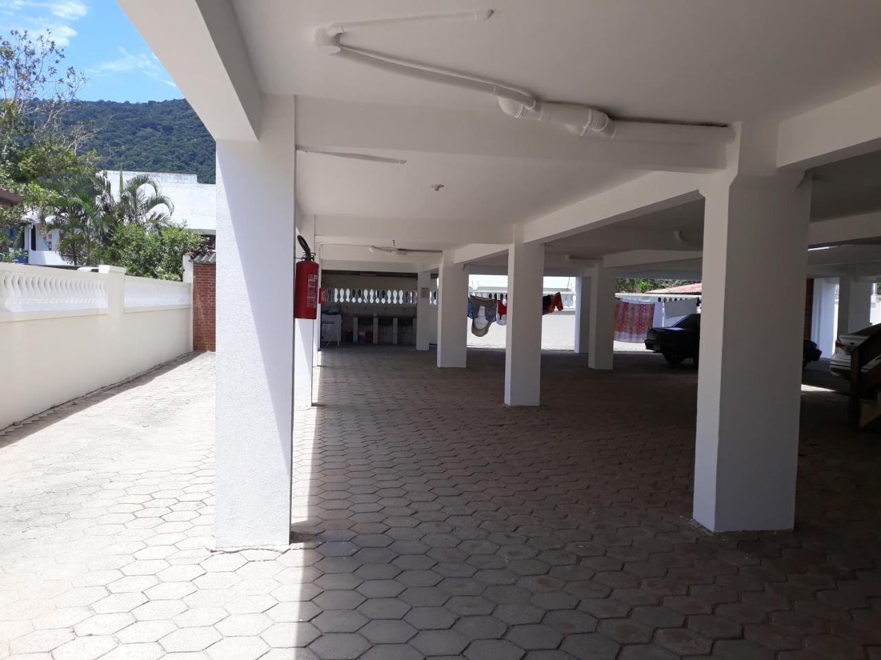 Ubatuba - Maranduba Appartement Buitenkant foto
